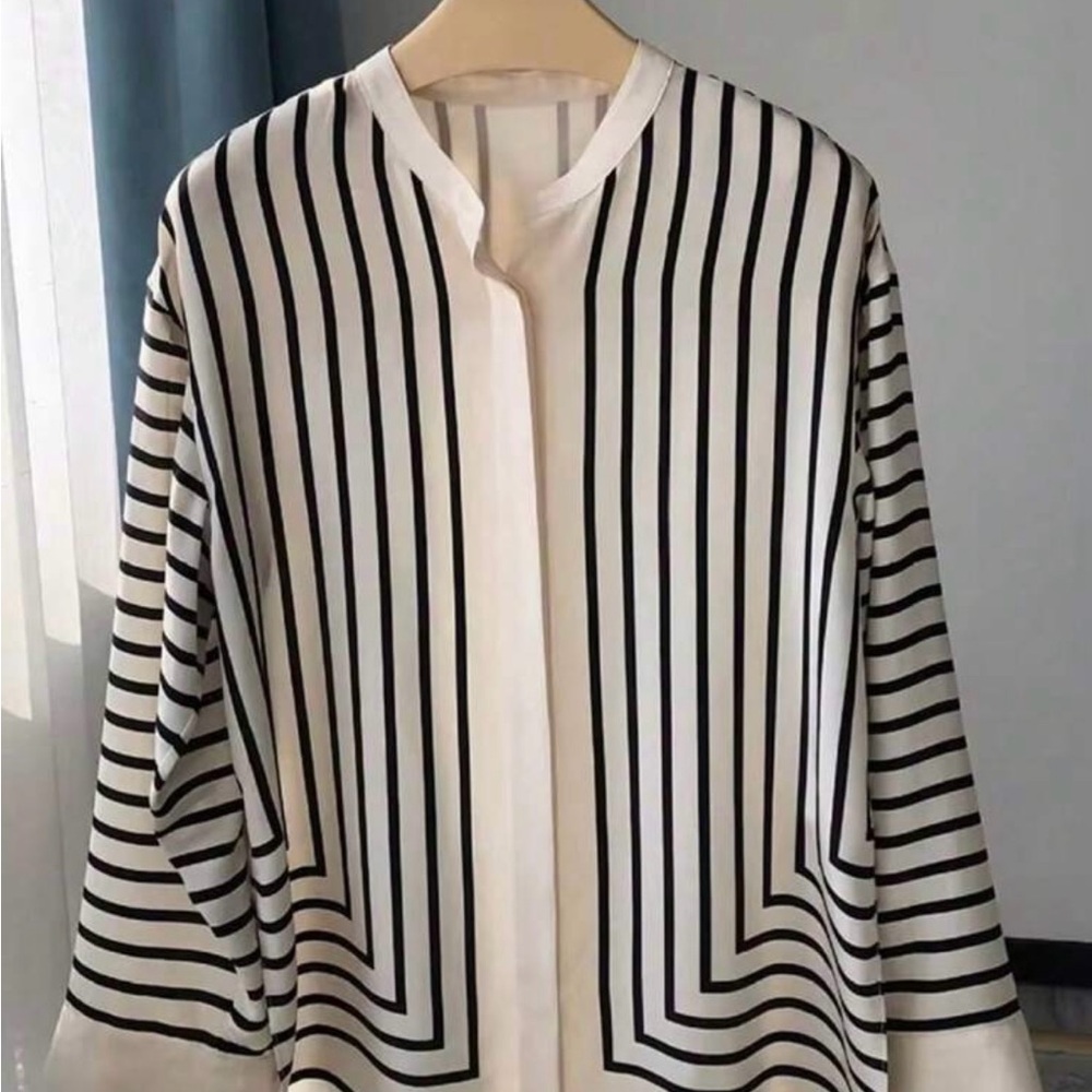 Elegant Black and White Striped Women's Top